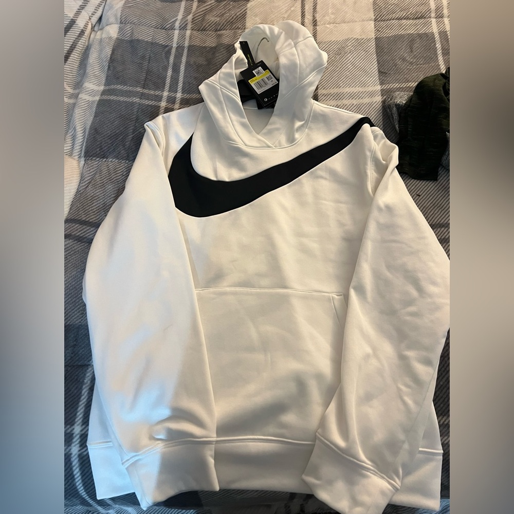 Nike sweatshirt never worn